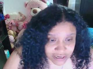 millarobertss live cam profile