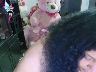 millarobertss's Live Sex Cam Show