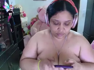 millarobertss's Live Sex Cam Show