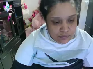 millarobertss's Live Sex Cam Show