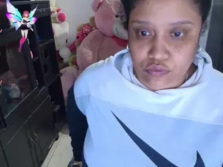 millarobertss's Live Sex Cam Show
