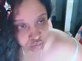 millarobertss's Live Sex Cam Show
