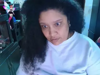 millarobertss's Live Sex Cam Show