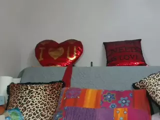 amazon-fire's Live Sex Cam Show