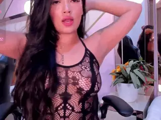 sophie-hann's Live Sex Cam Show