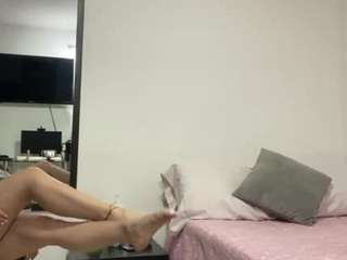 veronicamiller22 live cam profile