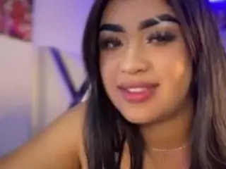 Modeltaliaana's Live Sex Cam Show