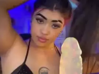 TalianaaRosee's Live Sex Cam Show