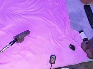 Live webcam model debbiecross on Soda Cams