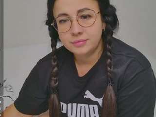 nikol26 Live Webcam on CamSoda