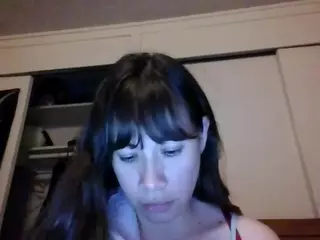 petitedoll's Live Sex Cam Show