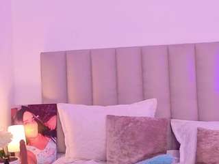 valen-scott Live Webcam on CamSoda