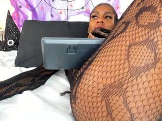 black-rosse webcam