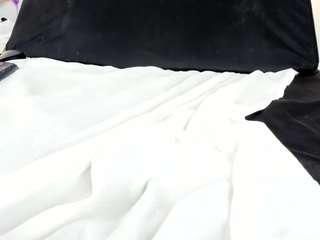 black-rosse webcam