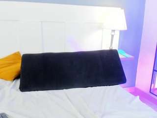 black-rosse's CamSoda show and profile