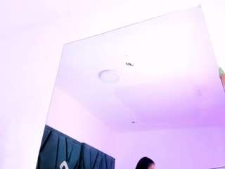 le modèle black-rosse est en webcam porno dans un show sur le site camsoda, il possède les tags suivants: anal,no smoking,anal toys,fingers,full nudity,hairy pussy,handjob,lovense,lush,naked,natural,orgasm,feet,pov,pussy,ride torso,shaved pussy,spank,squirter,teen (18+)
