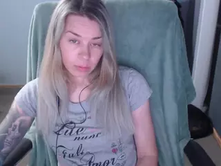 directgirl's Live Sex Cam Show