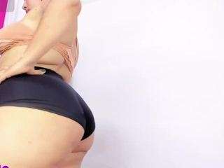 elikolanny webcam model