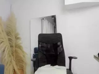 elikolanny's Live Sex Cam Show