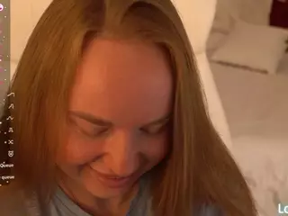 miaredfox's Live Sex Cam Show