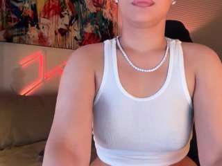 kanary from CamSoda is Private