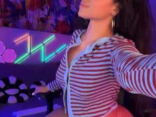 kanary Sex Cam Show