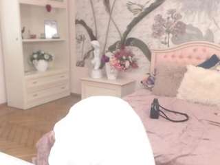 trishadavis's CamSoda show and profile