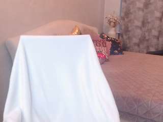 trishadavis live cam preview