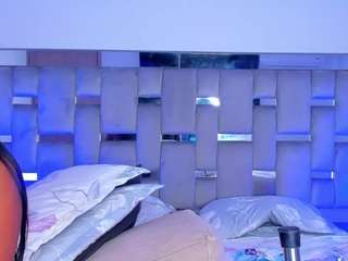 cammiila Sex Cam Show