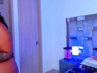 cammiila live cam preview