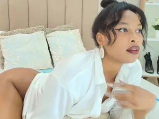 mialopezz's Live Sex Cam Show