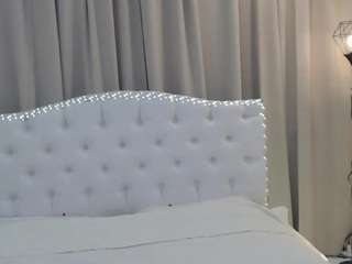 le modèle beatavip est en webcam porno dans un show sur le site camsoda, il possède les tags suivants: ass,piercings,twerk,toys,topless,tease,tattoos,striptease,strip,spanking,ass-bouncing,pussy,role-play,no smoking,dildo,asshole,bj,lovense,cum,camel toe