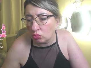 mimicook's CamSoda show and profile