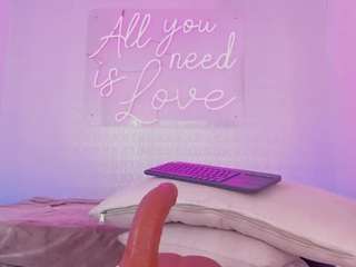 le modèle hailey-miller1 est en webcam porno dans un show sur le site camsoda, il possède les tags suivants: ahegao,pussy,lingerie,lovense,lush,natural,nature,orgasm,skinny,full nudity,spank,spanking,tease,tiny tits,toys,twerk,ass,handjob,fingers,cock-rating