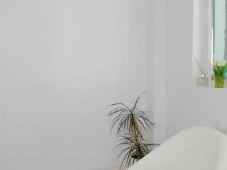 kairagold's CamSoda show and profile