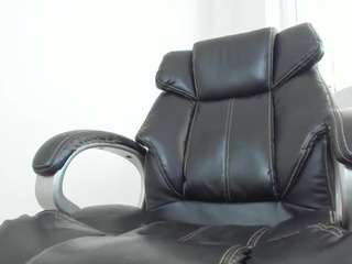 kairagold's live room