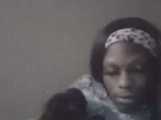 queenbee1320 Live Webcam on {site_name}