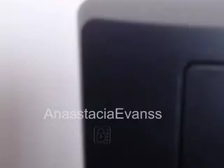 anasstaciaevanss's live chat room