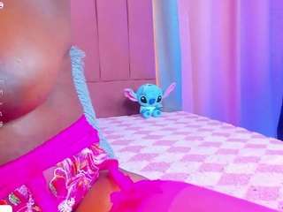 brittanyjhons Live Webcam on CamSoda