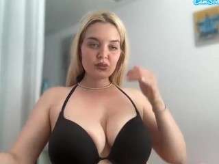 nerdygirlruby webcam