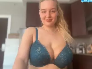 Nerdy Girl Ruby's Live Sex Cam Show