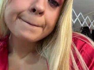 Live webcam model sophiaxherrera on Soda Cams