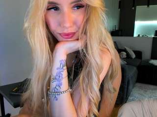bella-sweeet webcam