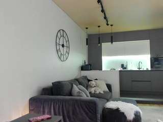 bella-sweeet live cam profile