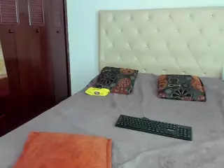 luiissa's Live Sex Cam Show