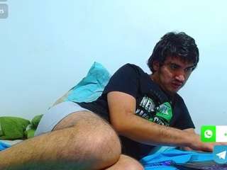 biglatin80 Live Webcam on CamSoda