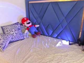 Live webcam model eli-brown on Soda Cams