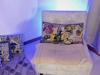 Live webcam model eli-brown on Soda Cams