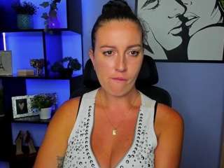 Live cam show with amandatease