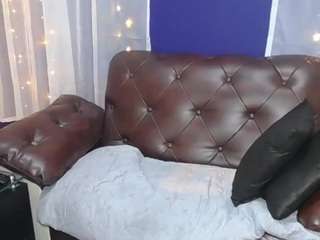 alexahotttt Live Webcam on CamSoda